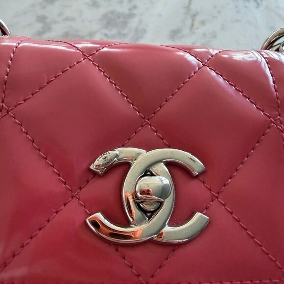 CHANEL Coco Shine Accordion Flap Bag - Picture 10 of 17